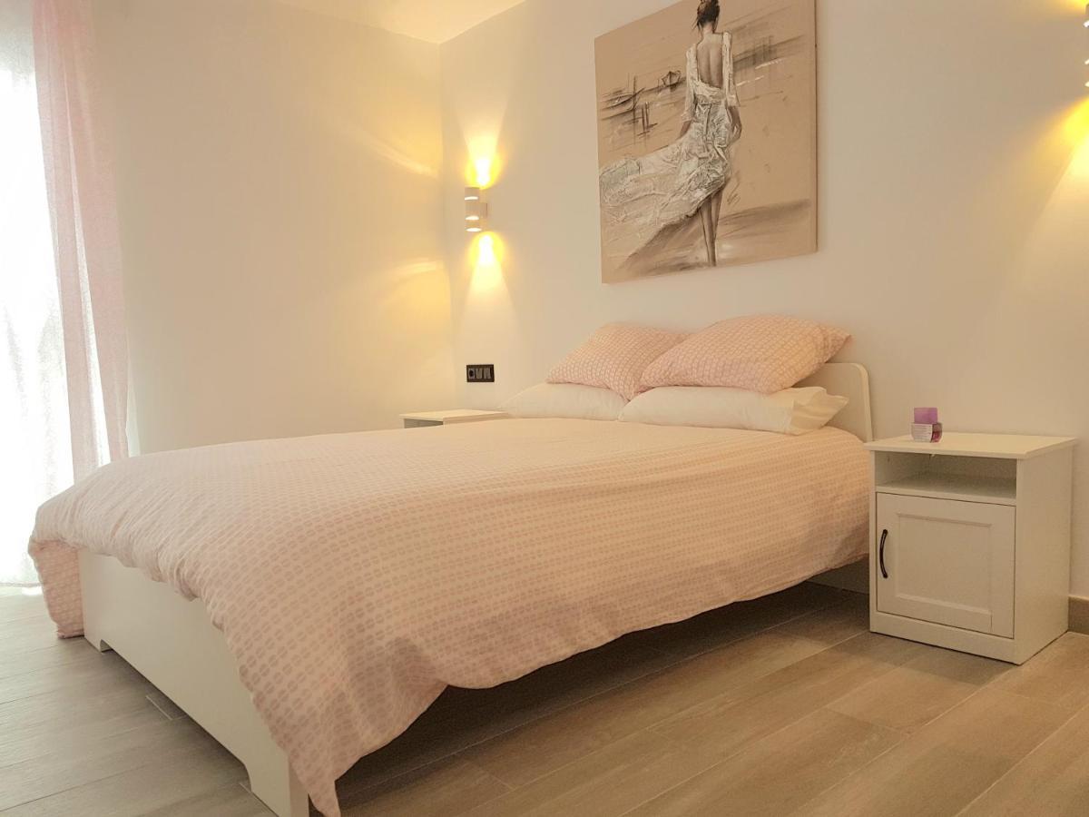 Pepes Home 3 Habitaciones & Parking Gratis Τορρεμολίνος Εξωτερικό φωτογραφία